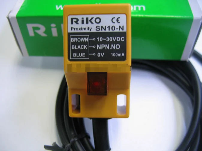 SN10-N SN10N 2Pcs New RIKO proximity sensor free ship