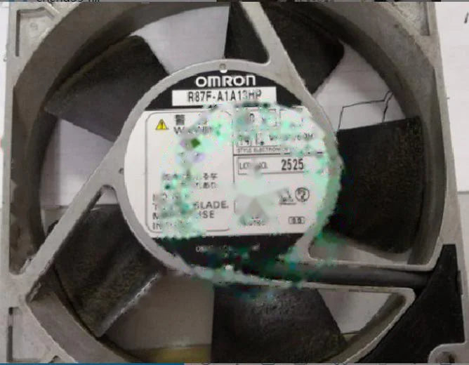 1pc new fan R87F-A1A13HP 100V OMRON 120*25 freeship
