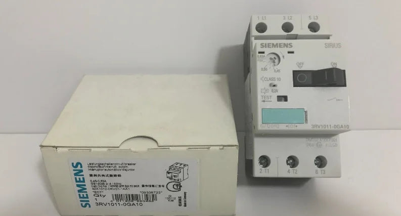 New  SIEMENS CIRCUIT BREAKER 3RV1011-0GA10  free shipping
