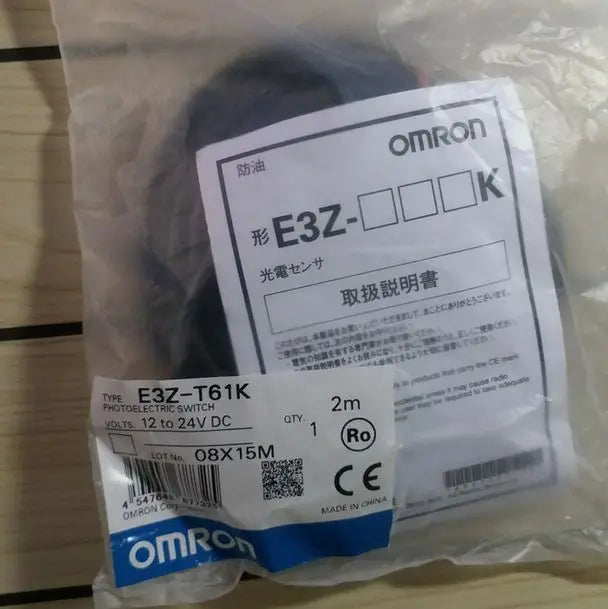E3Z-T61K E3ZT61K 1PC NEW Omron Photoelectric Switch 12-24VDC free shipping