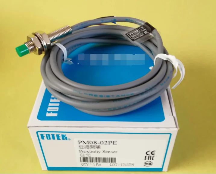 1pc FOTEK PM08-02PE Proximity switch free shipping