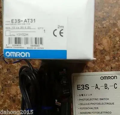 New IN BOX Omron PLC E3S-AT31