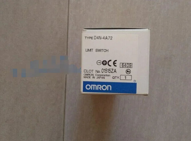 D4N-4A72 D4N4A72 New OMRON Door Switch free shipping