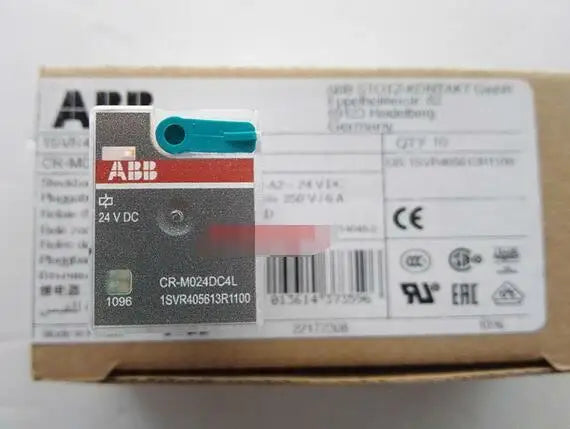 CR-M024DC4L DC24V 1PC New ABB auxiliary contacts free shipping