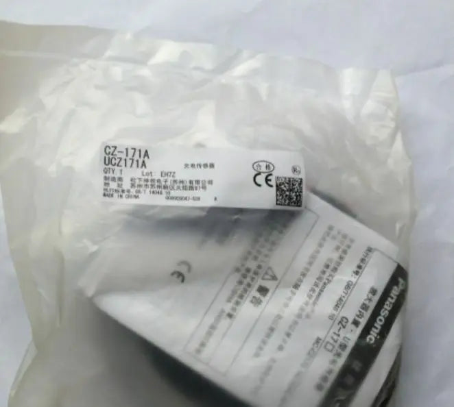 CZ-171A CZ 171A New Panasonic photoelectric switch free shipping
