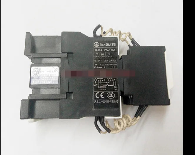 1PC  NEW  Tianshui 213  CJX4-2520Kd   220V   free  shipping