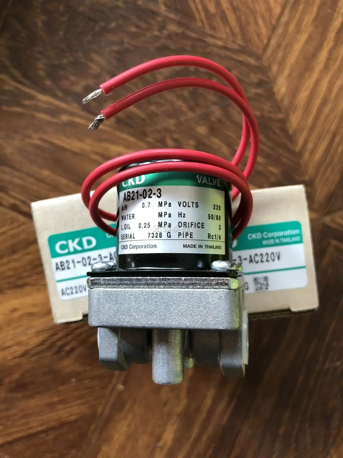 1PC  NEW   CKD   AB21-02-3-AC220V   AB21-02-3   AC220V   free  shipping