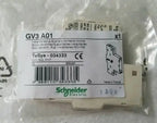 GV3A01 1PC New Schneider auxiliary contact free shipping