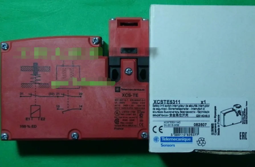 XCSTE5311 1PC NEW Schneider