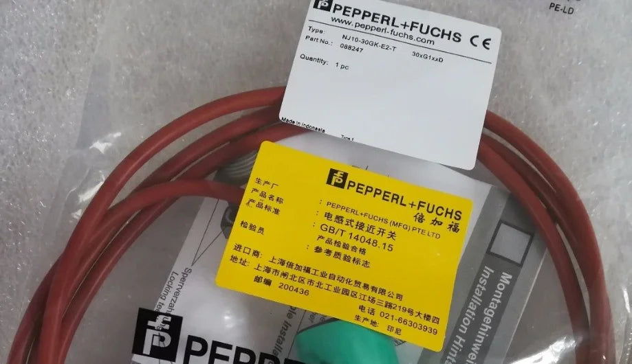 New   P+F NJ10-30GK-E2-T  Proximity Inductive Sensor  free shipping