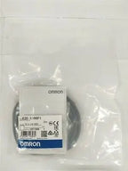 1pc new OMRON E2E-X1R5F1 PNP