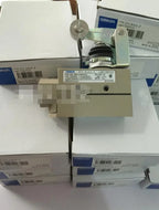 ZV2-NA2-2 ZV2NA22 1Pcs New Omron Limit Switch free ship