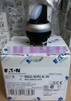 1PC  NEW   EATON  MOELLER  M22-WRLK-W  free shipping