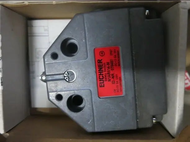 New EUCHNER N1AR514-M Limit Switch free shipping