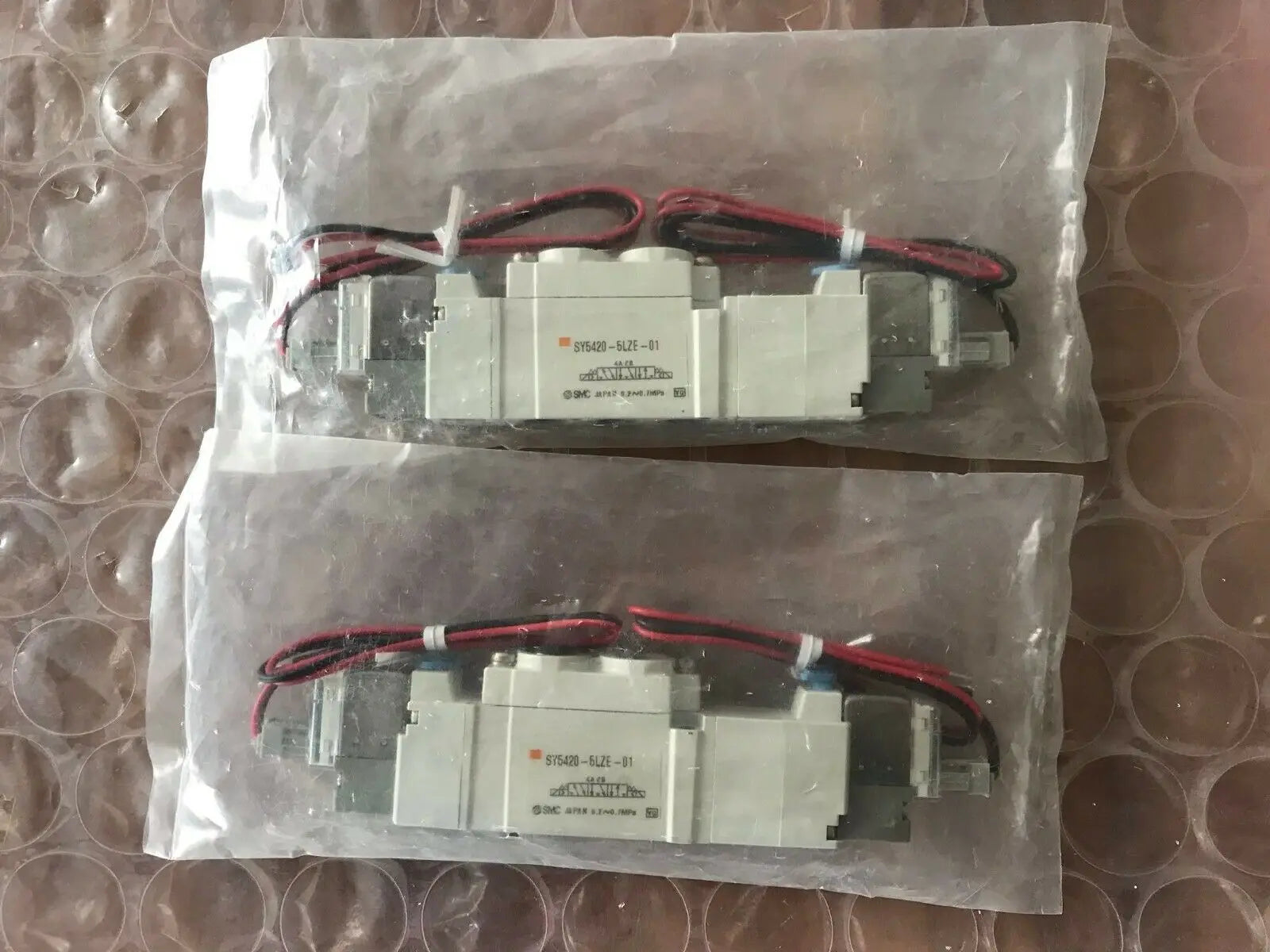 1PC   NEW     SMC    SY5420-5LZE-01    free   shipping