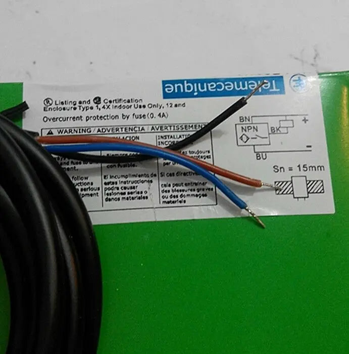 XS4P30NA340 12-24V 1PC NEW Schneider