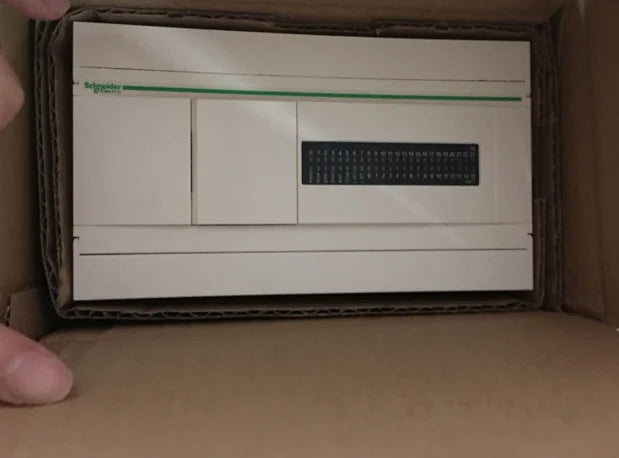 TWDLCAE40DRF 1PCS New In Box Schneider Twido PLC free ship