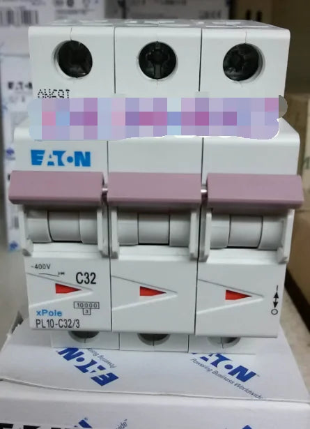 1PC NEW EATON MOELLER PL10-C32/3 free shipping