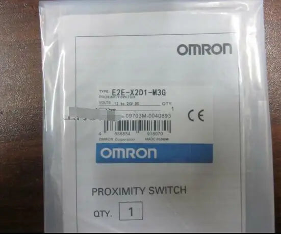 New in box OMRON E2E-X2D1-M3G
