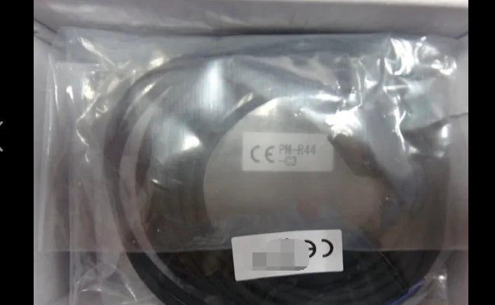 1PC   NEW     SUNX    PM-R44-C3    free   shipping