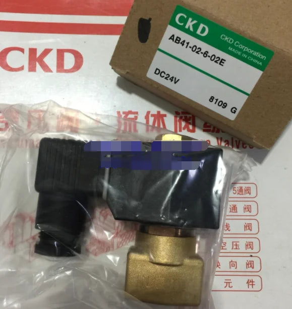 1PC  NEW   CKD  AB41-02-6-02E-DC24V  AB41-02-6-02E  DC24V   free  shipping
