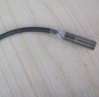 E2EM-X2C1 E2EM X2C1 NEW IN BOX OMRON Proximity Switch free shipping