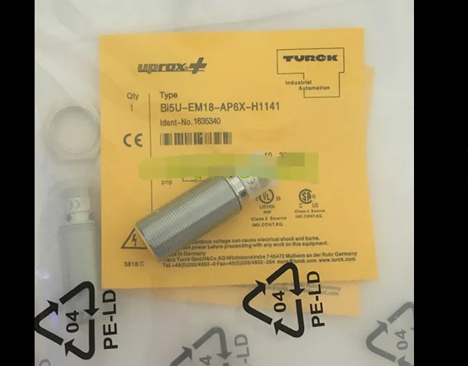 Mew  TURCK  BI5U-EM18-AP6X-H1141  Proximity switch   free shipping
