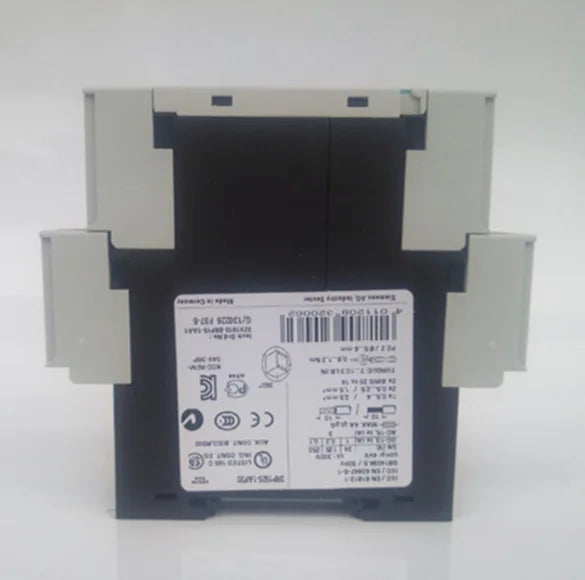1PC  NEW   SIEMENS   3RP1505-1AP30   free shipping
