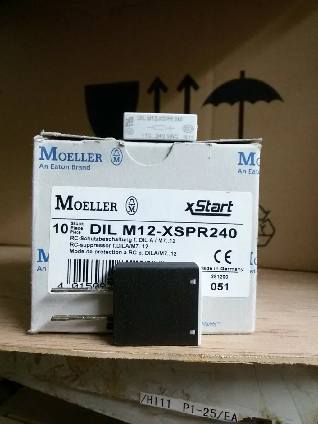 1PC  NEW   EATON  MOELLER  DILM12-XSPR240   free shipping