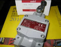 New In Box Limit Switch VCX-7001 VCX7001 VCX 7001 YAMATAKE A-ZBIL