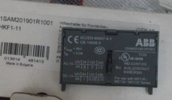 HKF1-11 HKF111 1PC New ABB auxiliary contacts free shipping