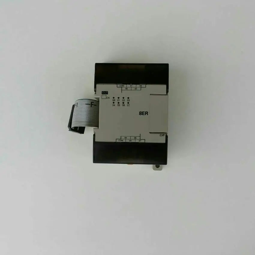 Used Omron CPM1A8ER CPM1A-8ER 8 Point Relay Output Module free shipping