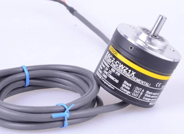 New  OMRON  E6C2-CWZ1X  600P/R  Rotary Encoder  free shipping