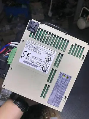 1pc new Yaskawa SGDM-04AE