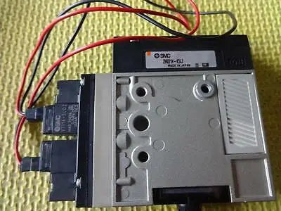 1PC ZM071H-K5LZ SMC vacuum generator USED