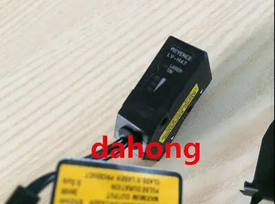 1PC NEW IN BOX KEYENCE Digital Optical Fiber Amplifier LV-H47 LVH47 LV