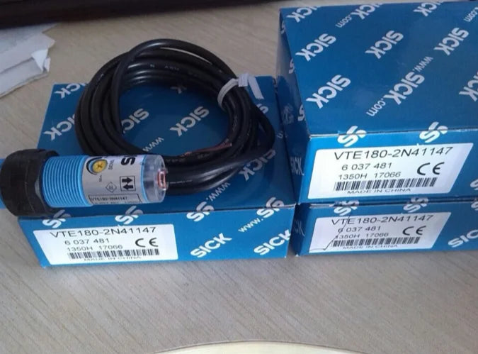 VTF180-2N41117 VTF1802N41117 1PC SICK Photoelectric Switch free ship