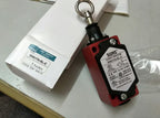 SN6170-SL-C SN6170SLC 1PC New SUNS Rope Switch free ship