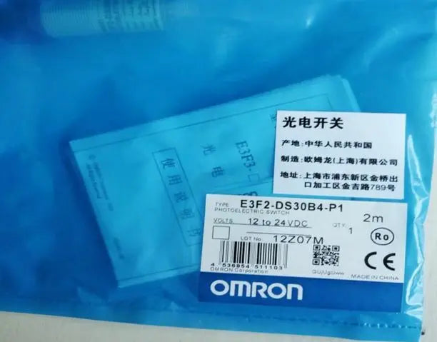 1pc New Omron E3F2-DS30B4-P1 Photoelectric Switch Sensor free ship