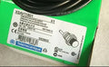 XSAV32373 1PC NEW Schneider