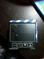 New  PANASONIC  KT4R  AKT4R111100  Temperature Controller  free shipping