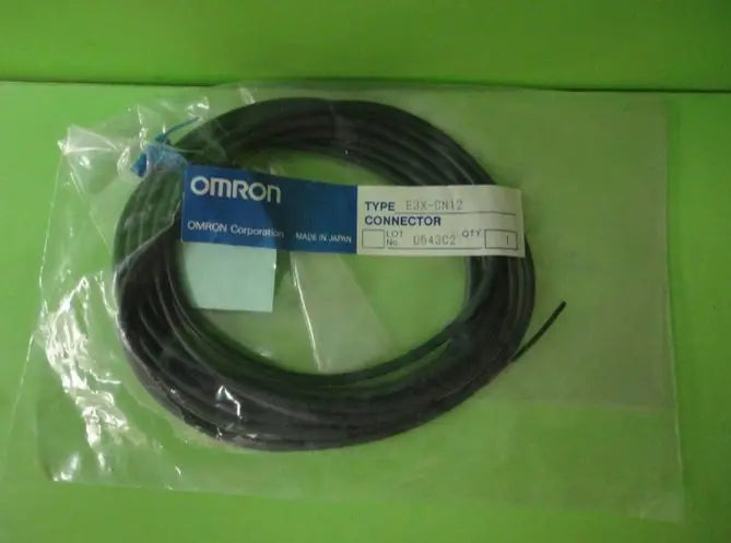 E3X-CN12 E3XCN12 New Omron connector New in box free shipping