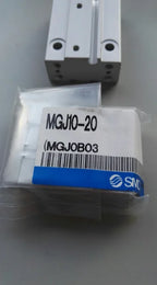 MGJ10-20 MGJ1020 1PC New SMC cylinder free shipping