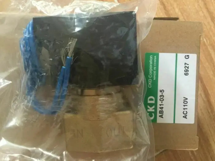 1PC  NEW  CKD   AB41-03-5-AC110V  AB41-03-5  AC110V   free  shipping