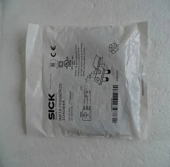 IME18-05BNSZW2S IME1805BNSZW2S 1PC New SICK sensor free shipping