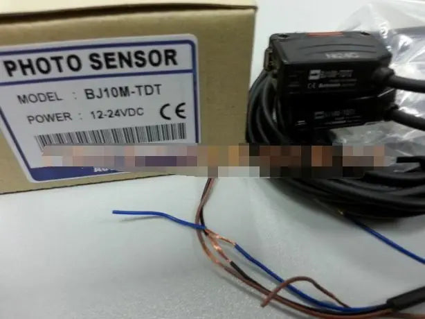 BJ10M-TDT BJ10M TDT New in box AUTONICS photoelectric sensor free shipping