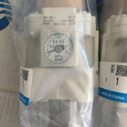 New  SMC  AW40-04BE-B  filtering pressure reducing valve   free shipping