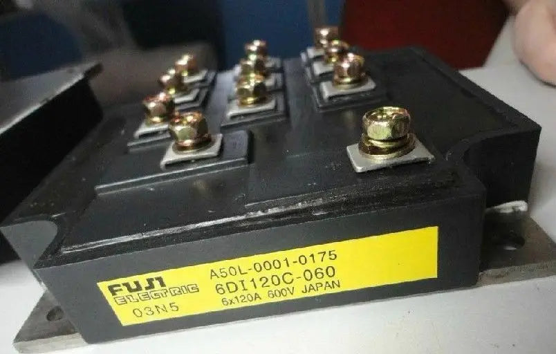2PCS NEW 6DI120C-060 FUJI MODULE A50L-0001-0175 free shipping