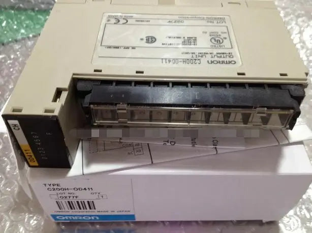 C200H-OD411 C200H OD411 NEW OMRON NEW IN BOX free shipping