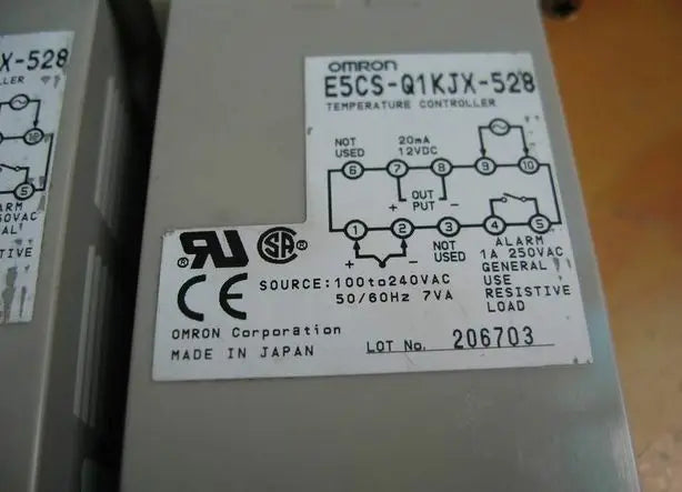 E5CS-Q1KJX-528 E5CS Q1KJX 528 Used OMRON Temperature Controller free shipping